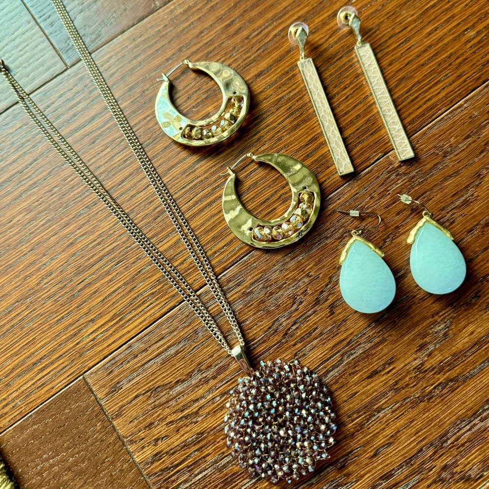 Lot of Earrings and Necklace by Kenneth Cole and Boutique Brand EUC